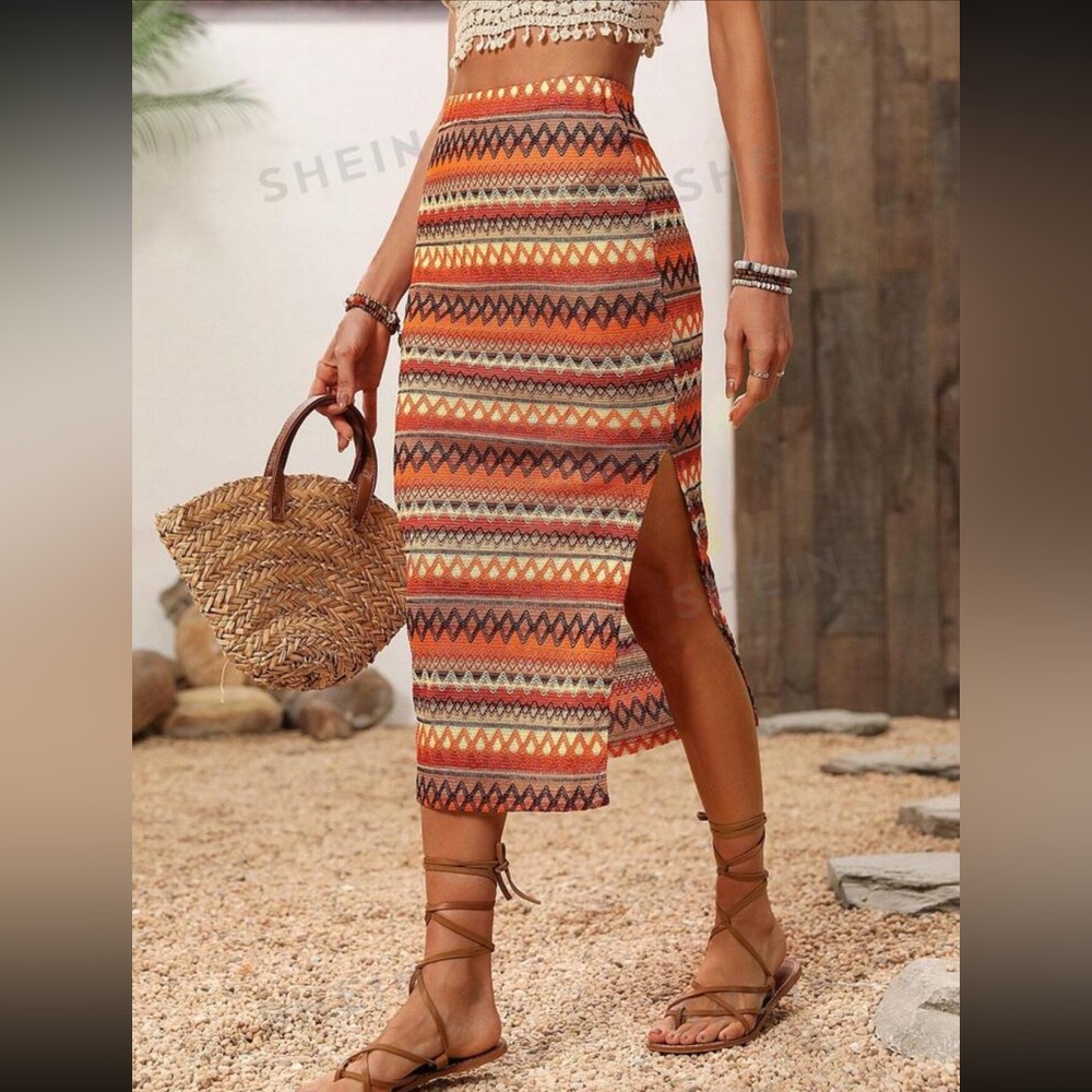 NWOT SHEIN VCAY Geometric Striped Side Slit Skirt Multicolor w/Asymmetrical Hem - Picture 1 of 14